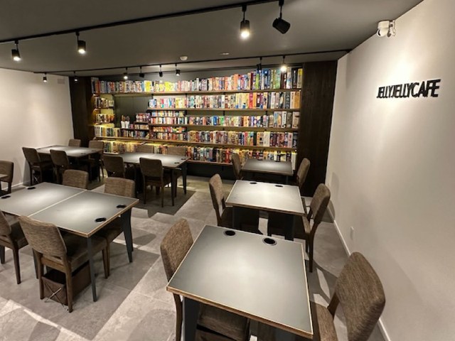 リノベーション後のJELLY JELLY CAFE 池袋1号店の店内